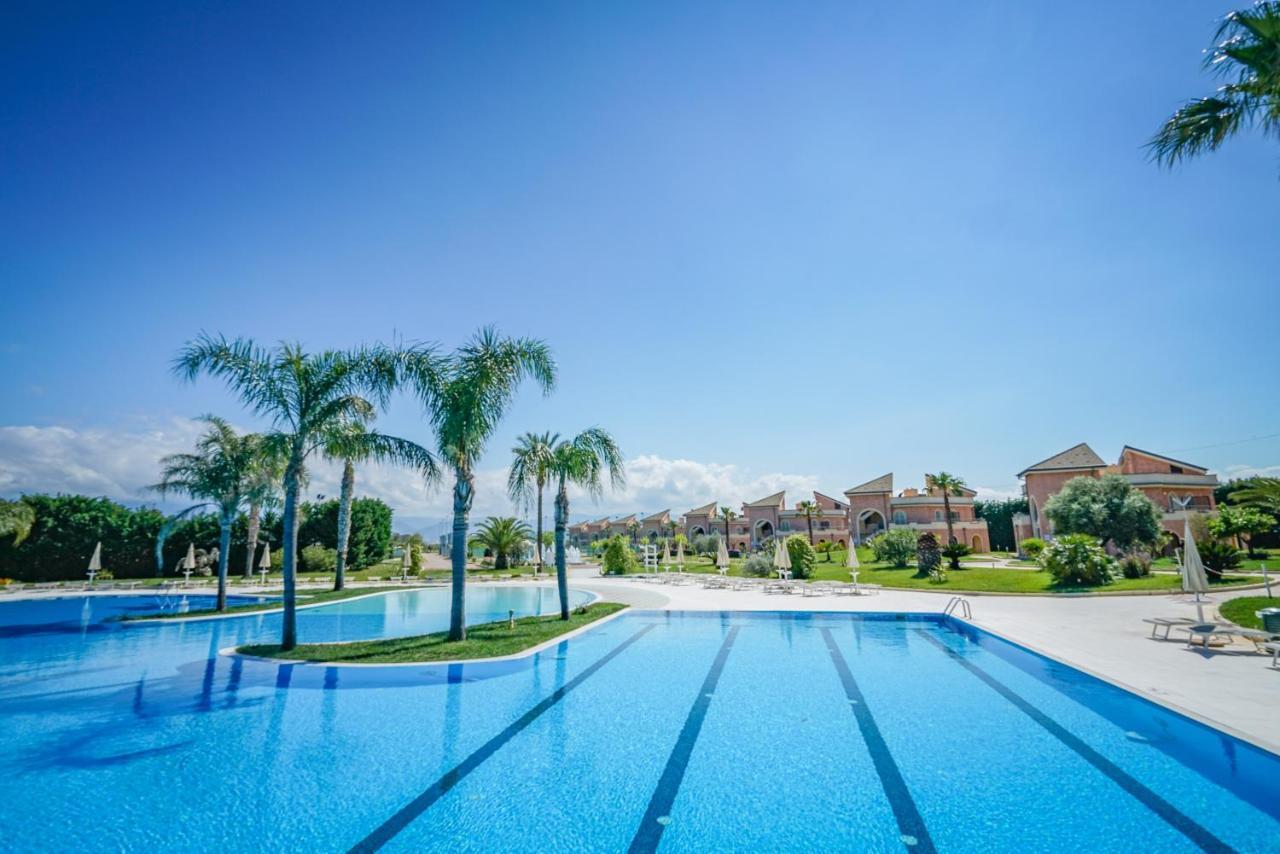 Bv Airone Resort Marina di Sibari Exterior photo