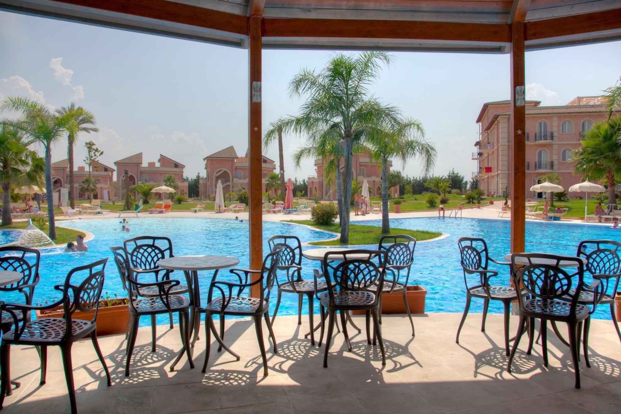 Bv Airone Resort Marina di Sibari Exterior photo